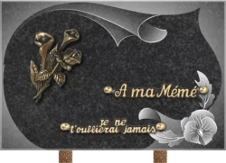 Plaque funéraire granit noir impala finition sablee