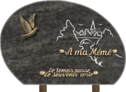 Plaque funéraire ovale sablage village granit vert
